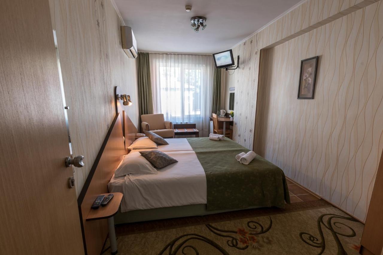 Noviz Hotel Пловдив Экстерьер фото