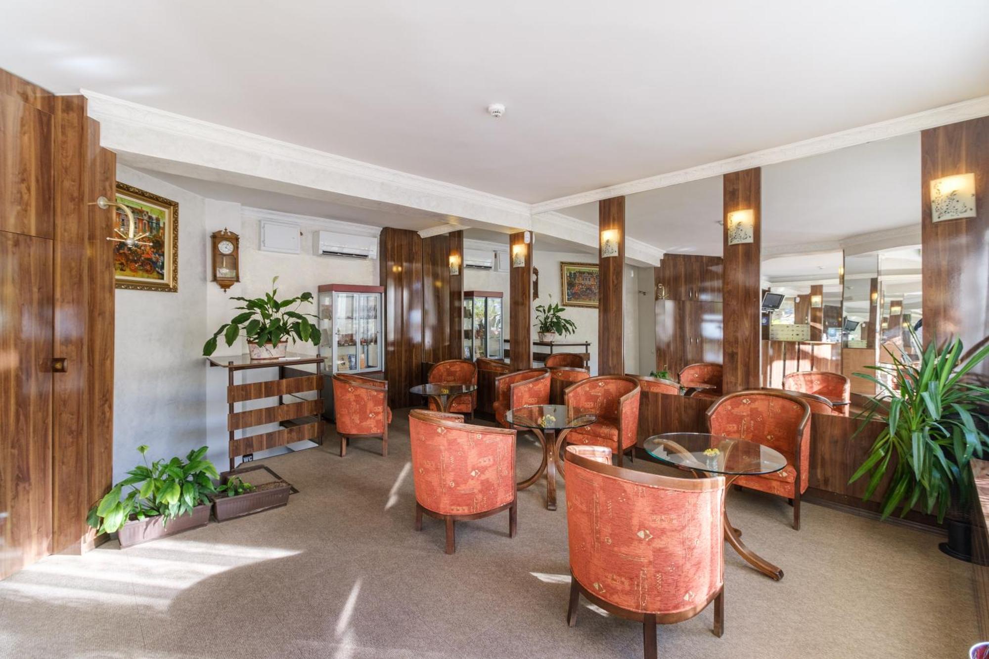 Noviz Hotel Пловдив Экстерьер фото