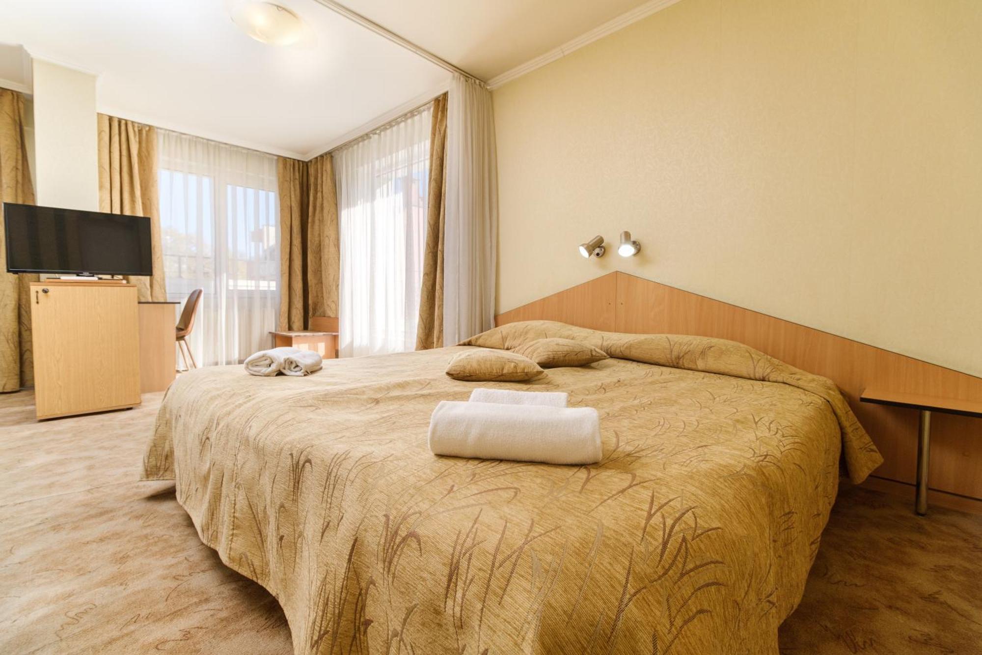 Noviz Hotel Пловдив Экстерьер фото