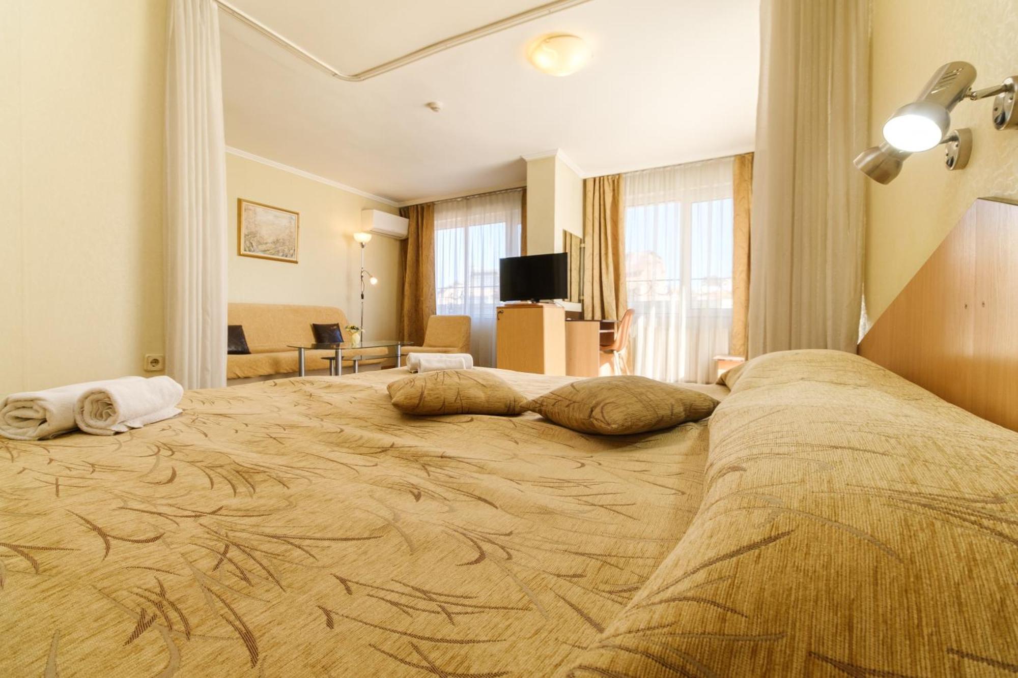Noviz Hotel Пловдив Экстерьер фото