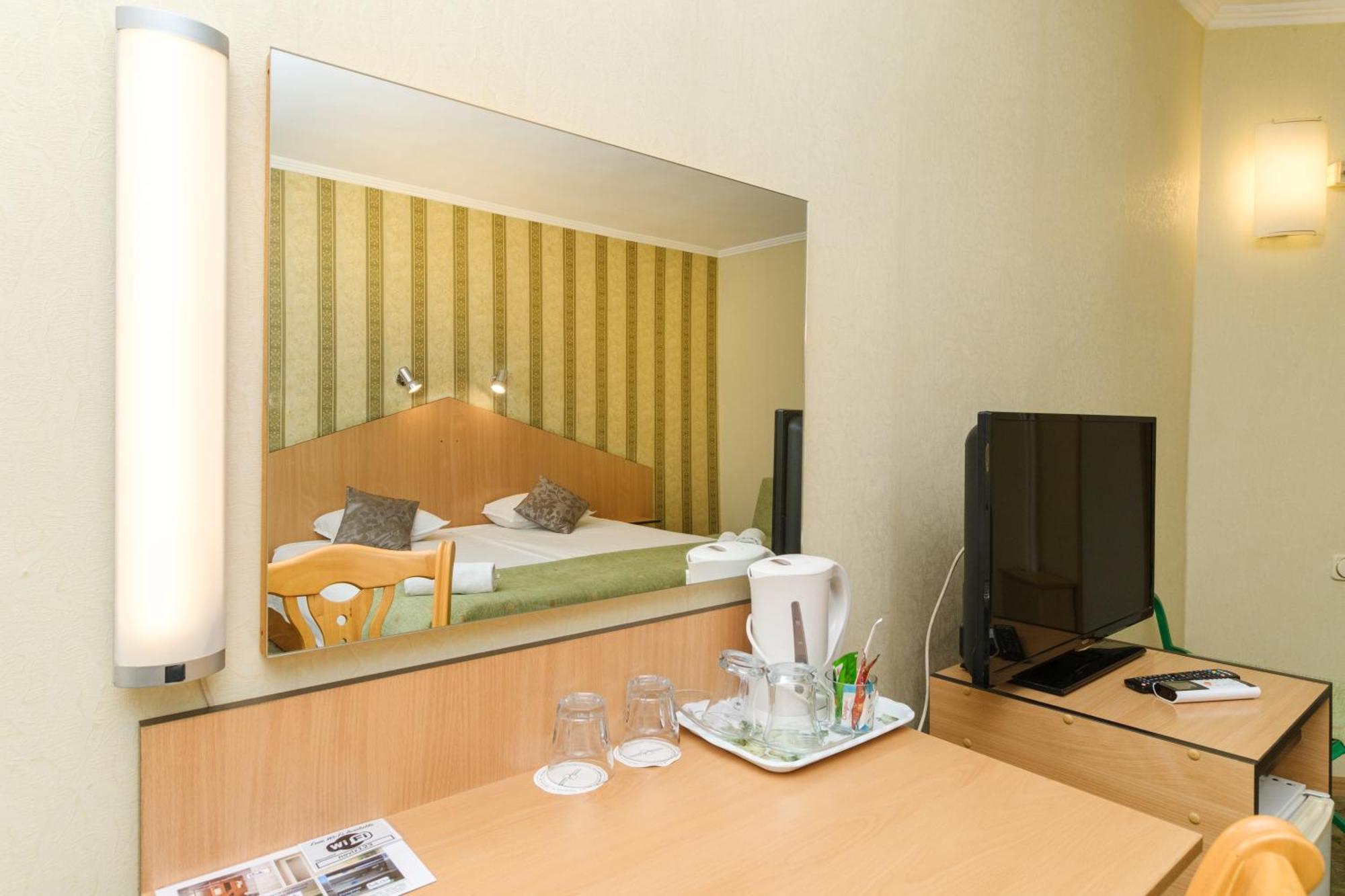 Noviz Hotel Пловдив Экстерьер фото