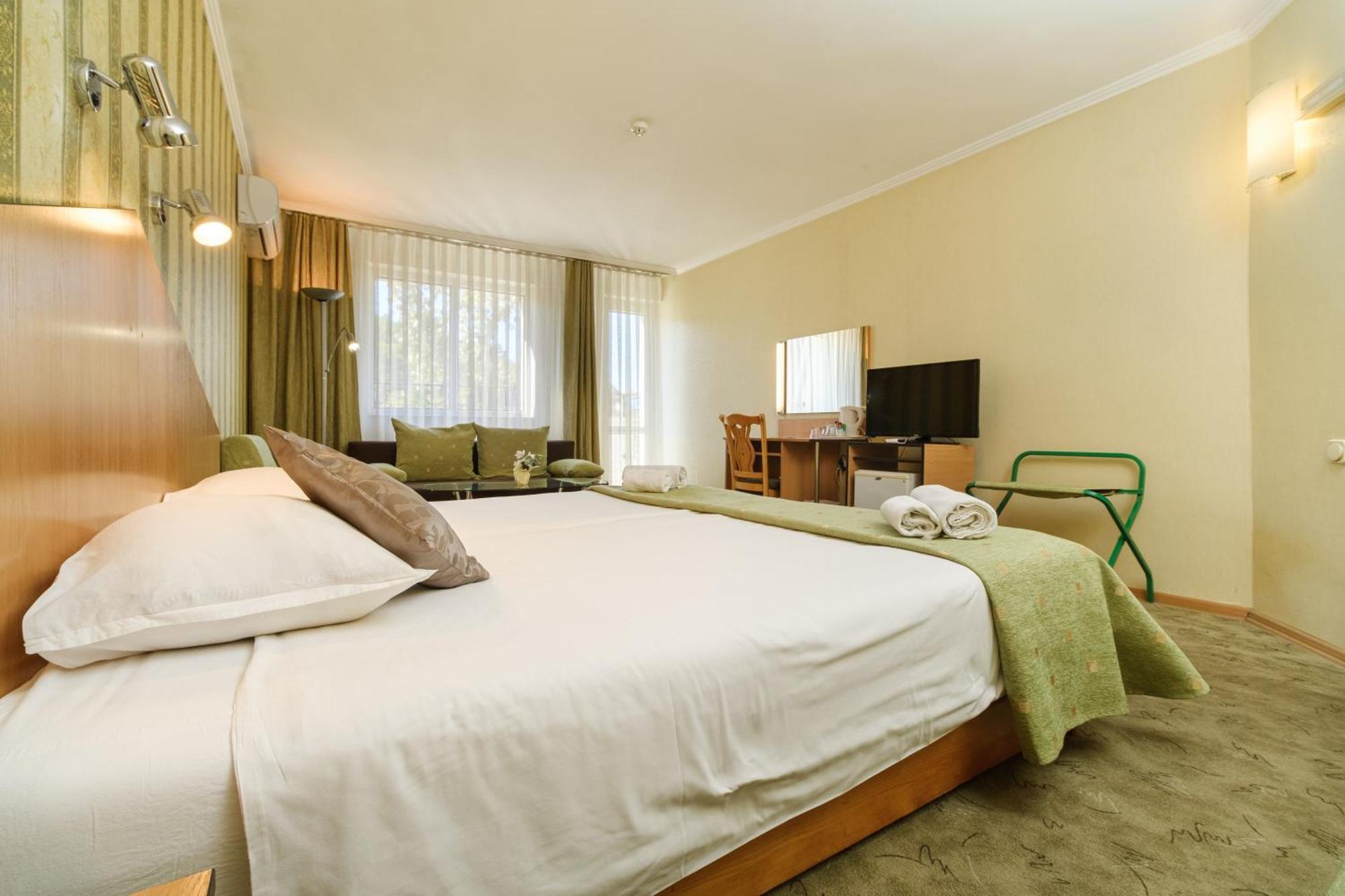 Noviz Hotel Пловдив Экстерьер фото